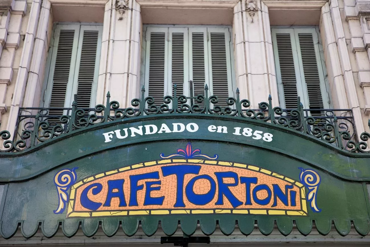 cafe-tortoni-buenos-aires