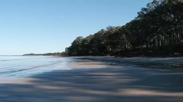 Praia de Santa Ana Praia tranquila de Santa Ana em Colônia del Sacramento.