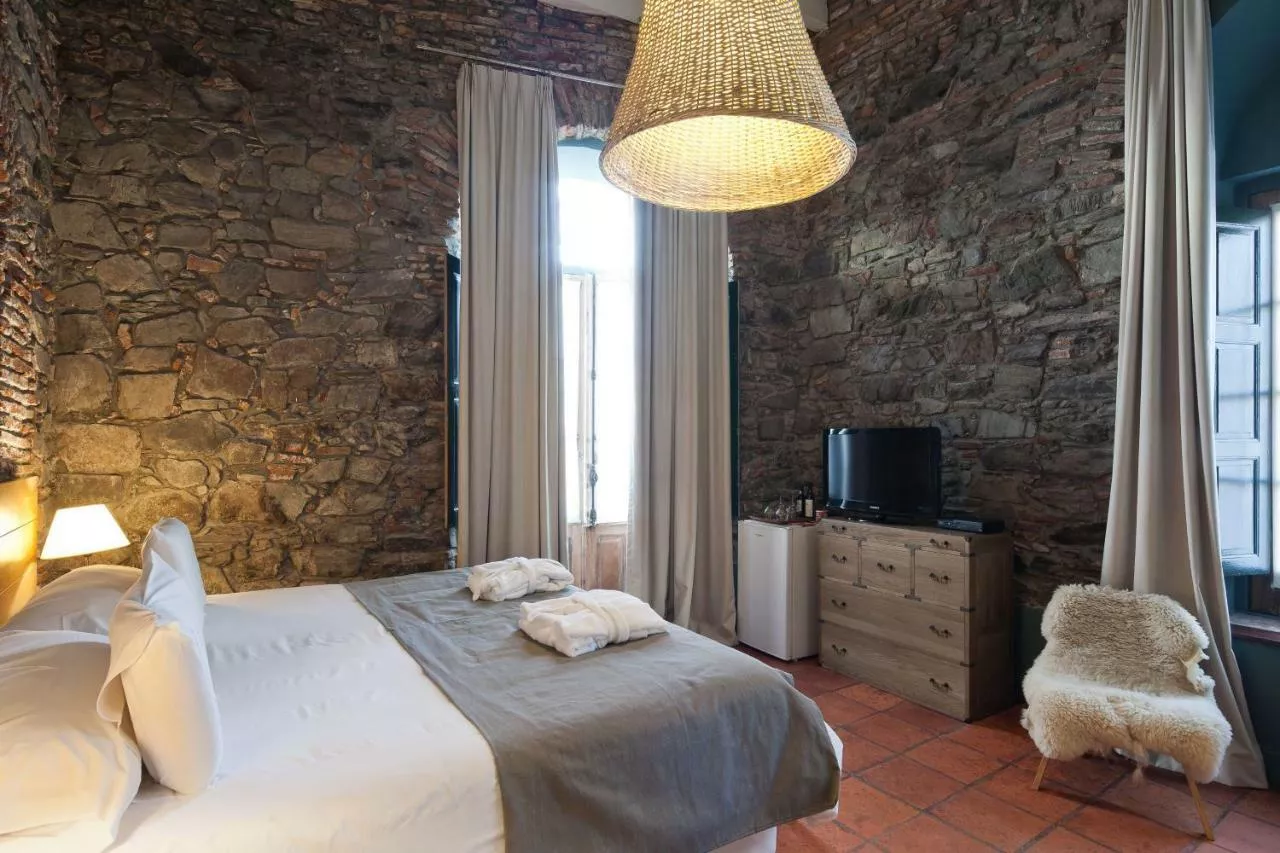 Posada Plaza Mayor Fachada da Posada Plaza Mayor em Colonia del Sacramento.