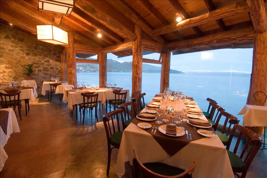 Jantar e gastronomia em Ushuaia Prato de centolla (caranguejo real), uma especialidade dos restaurantes em Ushuaia.