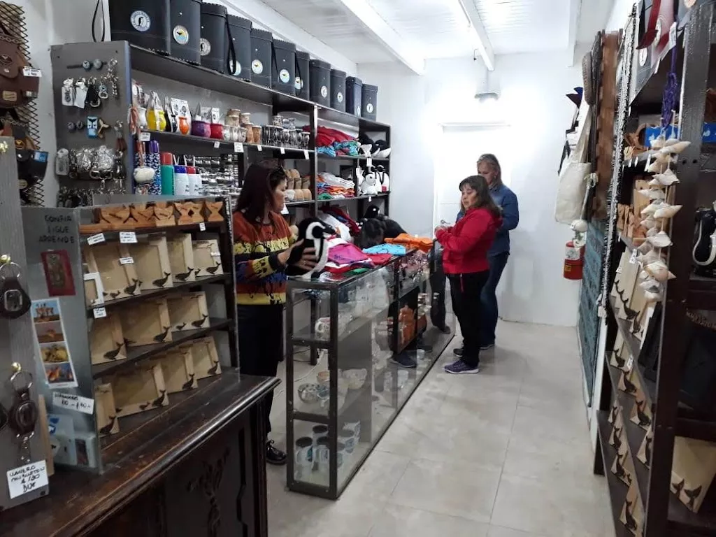 Lojas de souvenirs em Porto Madryn Loja de souvenirs e lembranças em Porto Madryn.