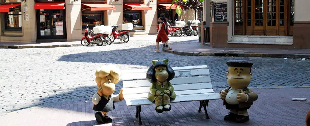 Paseo de la Historieta em San Telmo Estátua da personagem Mafalda em uma rua de San Telmo, no Paseo de la Historieta.