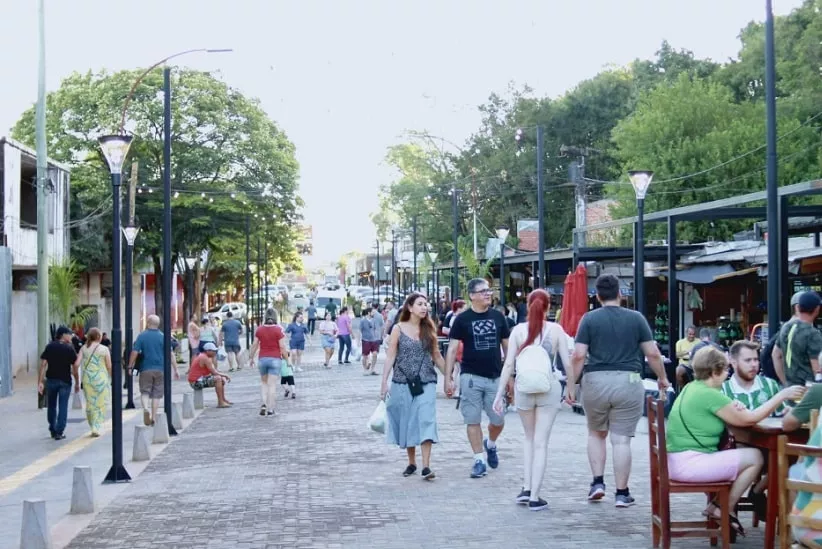 Compras em Porto Iguazú: Descubra Tesouros e Lembranças na Fronteira Argentina