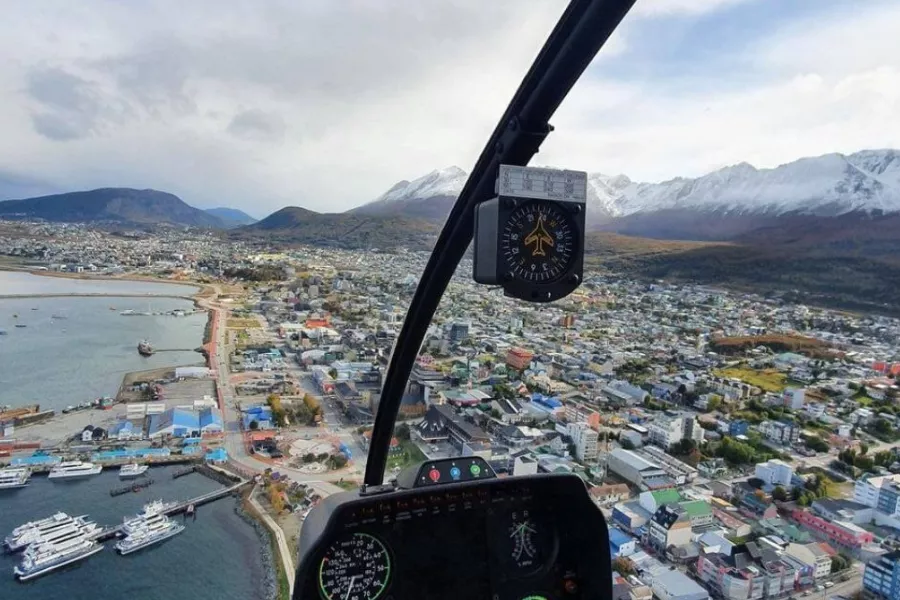 Passeio de helicóptero por Ushuaia